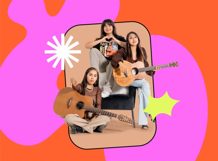 mujeres cantando corridos